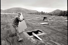 Changing-Skylights-on-a-Tobacco-Warehouse-Roof-Morehead-Rowan-County-1975-TW